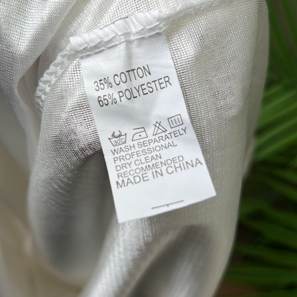 NWT Boho Beach Hut Coverup White Lace Pom Small - Picture 7 of 7